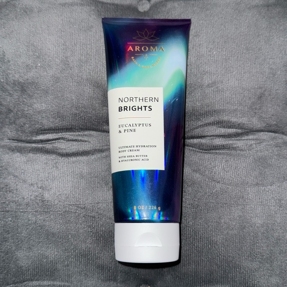 New Bath and Body Works Northern Brights Body Cream
